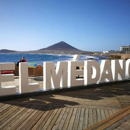 In Mit Terrasse Und Meerblick By Interhome