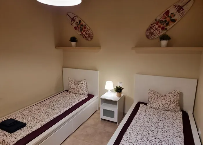 In Mit Terrasse Und Meerblick By Interhome Ferienhaus