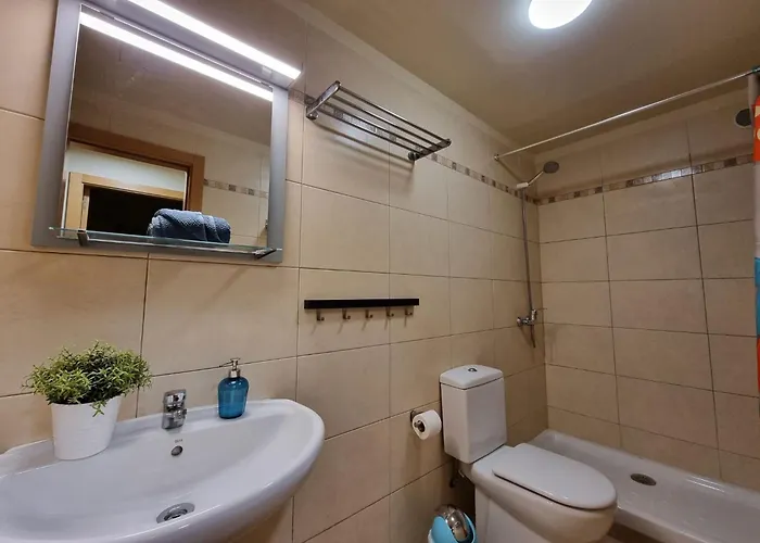 In Mit Terrasse Und Meerblick By Interhome Ferienhaus *